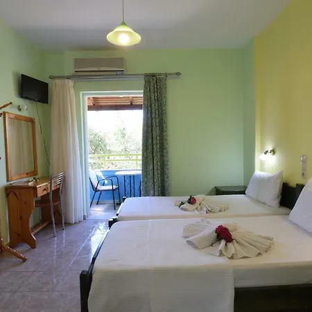 Elena Stoypa * Stoúpa