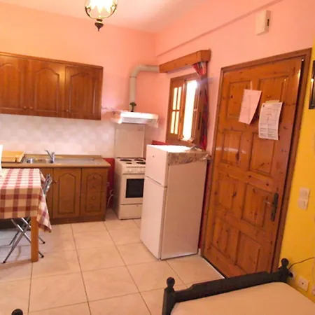 Apartment Elena Apartments Stoypa