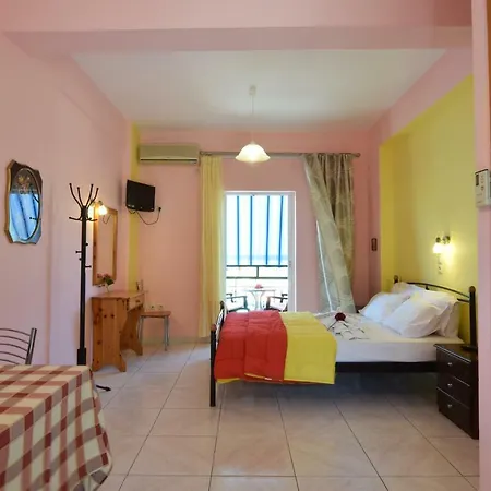 Elena Apartments Stoypa * Stoupa