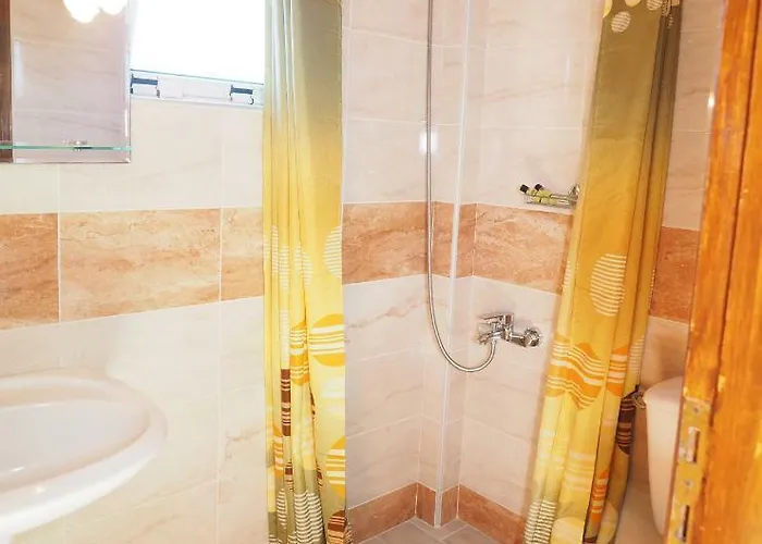 Elena Stoypa Stoúpa