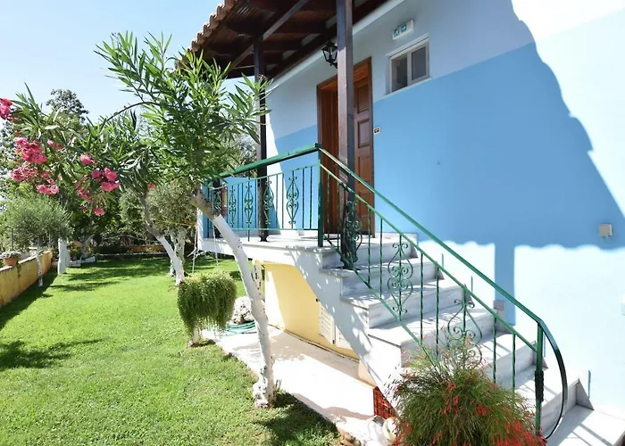 Elena Stoypa * Stoúpa